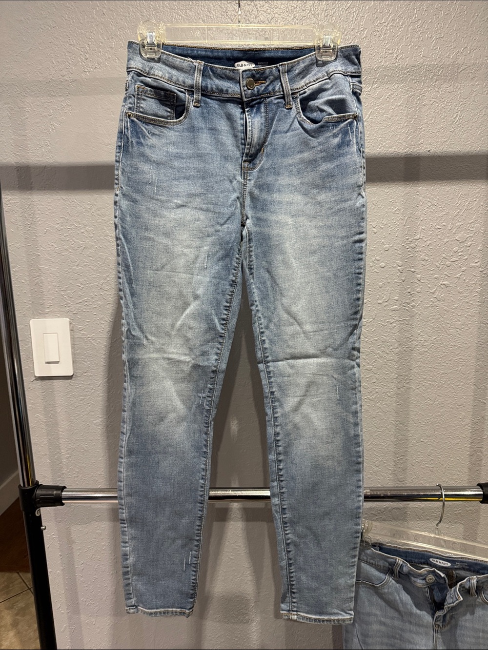 Old Navy Light Blue Women’s Skinny Jeans